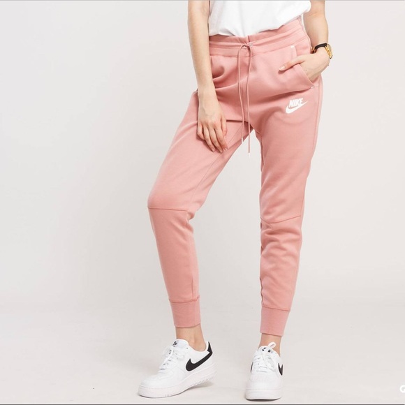 NWT Nike Tech Fleece Joggers Rust Pink - Picture 2 of 6